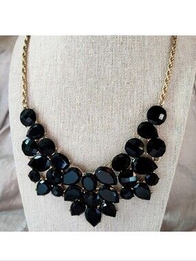 Jet Black Faceted Acrylic Gold Tone  Rope Chain Statement Necklace Tarnishing